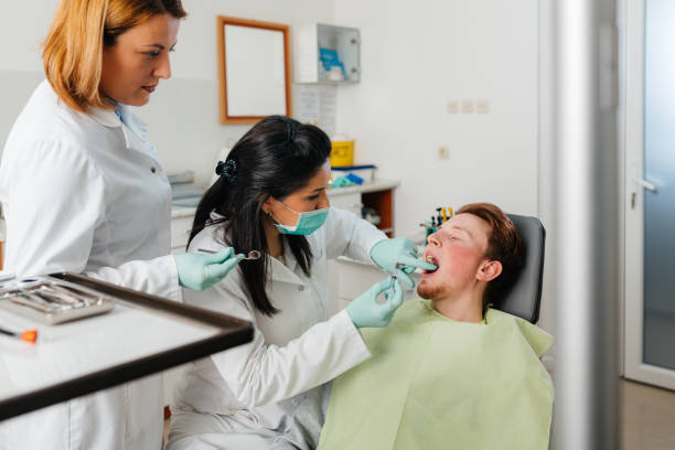 Best Pediatric Emergency Dentist in Willow Oak, FL